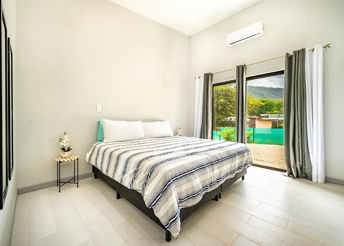 Family Villa: Pool, Walk To Brasilito