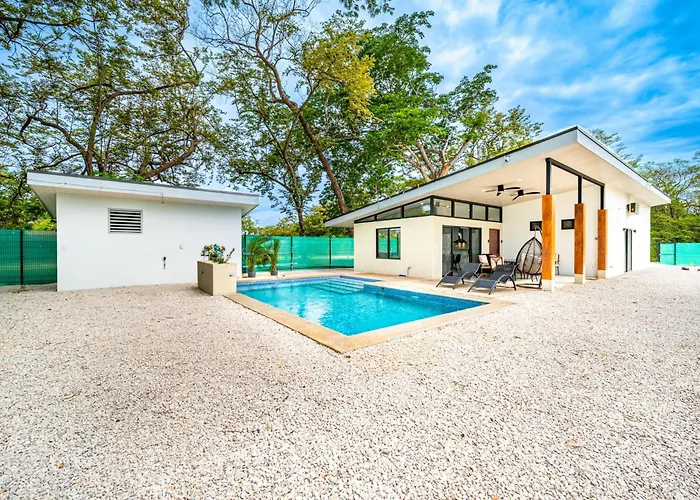 Family Villa: Pool, Walk To * Brasilito